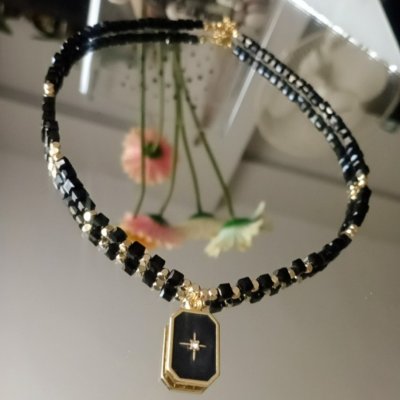 Dikdörtgen Kuzey Yıldızı Figürlü Kristal Boncuk Kolye